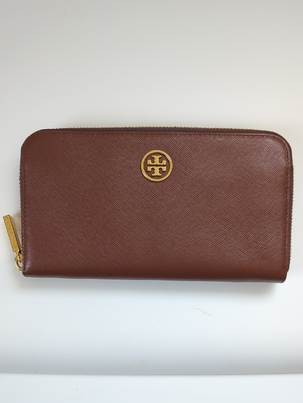 Tory Burch Robinson Zip Around Brown Saffiano Leather Wallet